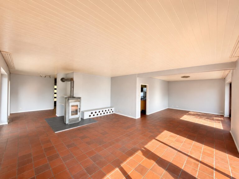 Erdgeschosswohnung Unterkirnach (KI-OD827) – Wohnzimmer 1